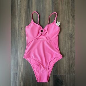 Aeropostale size small juniors Ribbed O-ring Monokini in bright pink one piece